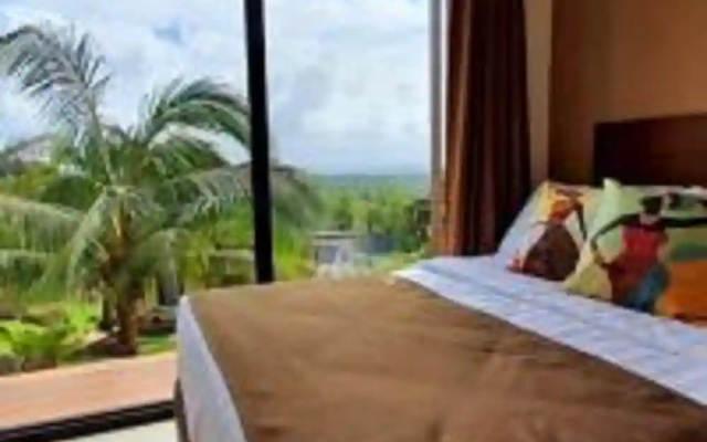 Spacio Caliraya B&B