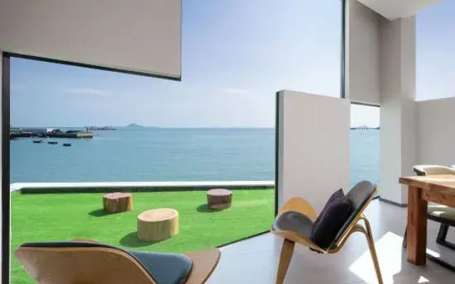 Shengsi Yuxiaoyu Qingmu Nuanyang Beach Homestay