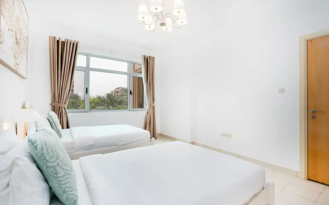 Lux BnB Greens & Views Lake View