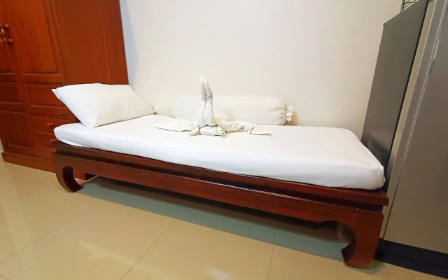 Baan Klangsuan Bang Korbua
