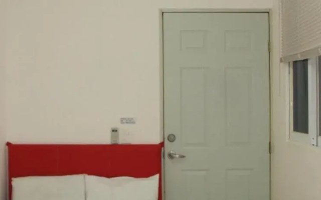 Xell Suites & Hotel
