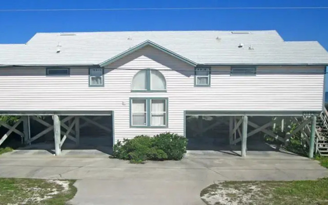 Taras Haven by Vacation Rental Pros