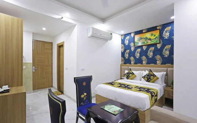 Hotel Decent Suites - Delhi Airport