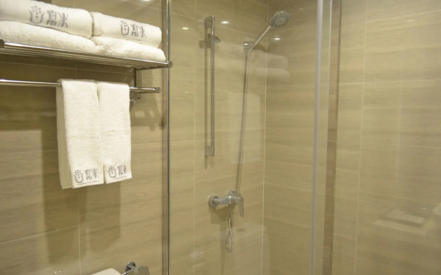 YUMI Apartment Zhujiang Textile City