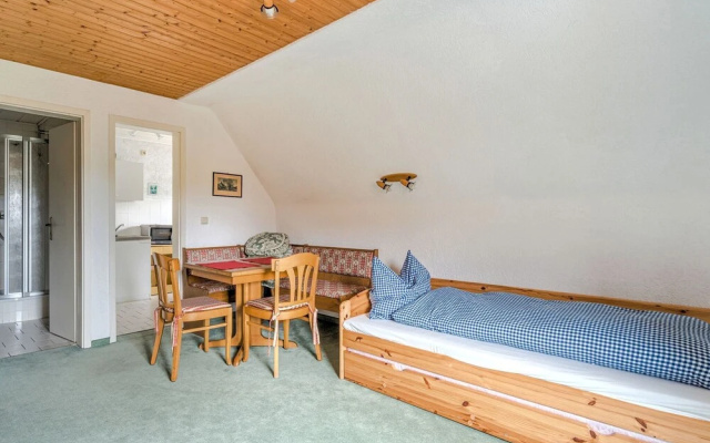 Modern Apartment in Tabarz/Thüringer Wald with Garden