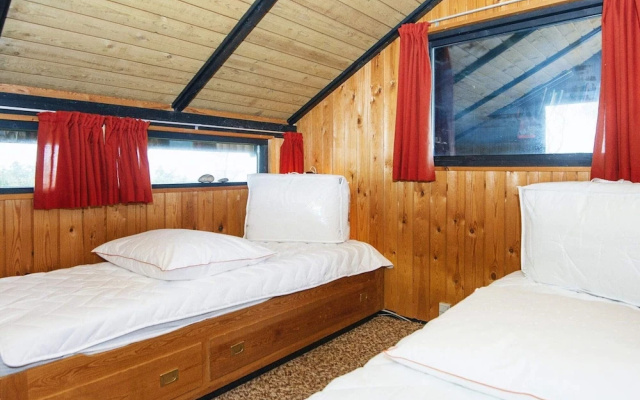 6 Person Holiday Home in Grenaa