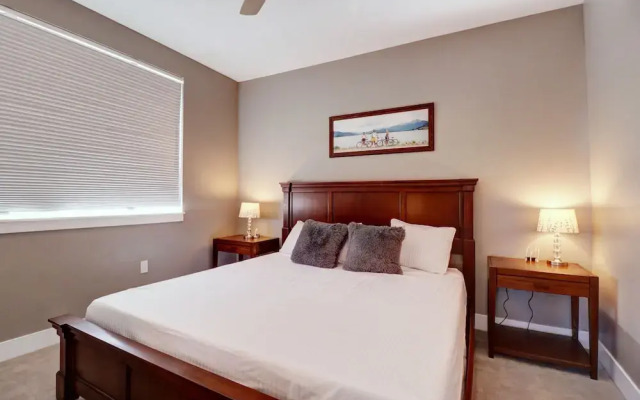 Sail Lofts 205 2 Bedroom Condo