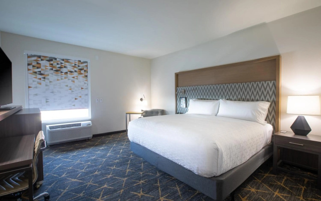 Holiday Inn Greenville - Woodruff Road by IHG