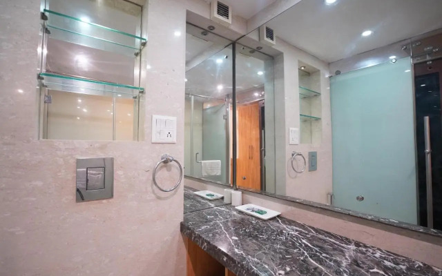Airport Hotel Grand Delhi