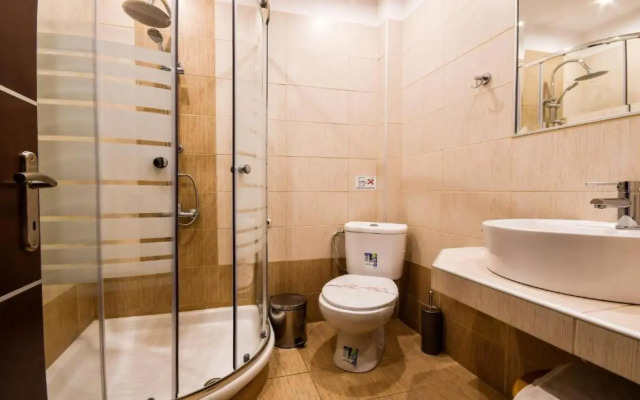 Avra Hotel