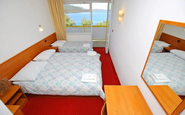 Hotel Luka