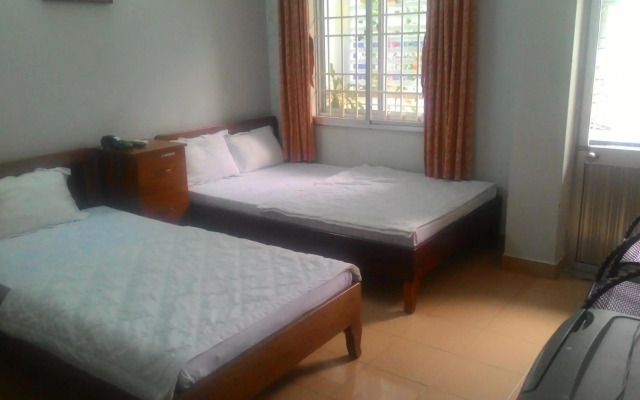 Hien Luong Hotel