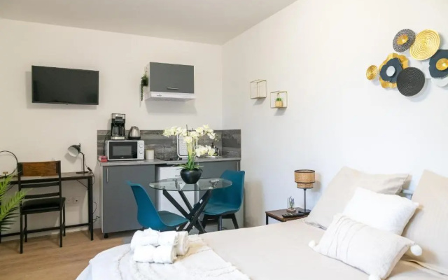 Residence Kyjay (Adults Only)