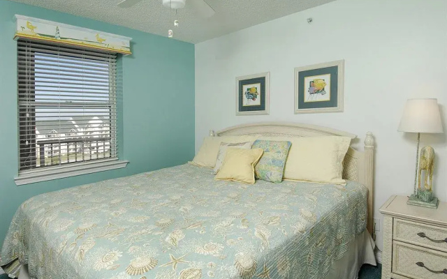 Royal Palms Condos