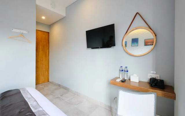Lopi Hotel