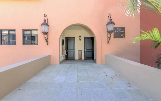 2BD Beach Front Luxury in Cabo