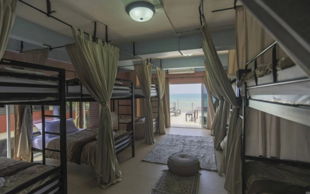 Gao Phala Seaview Hostel