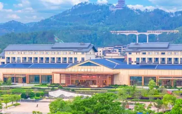 Xinfeng Gushan Narada Resort Hotel