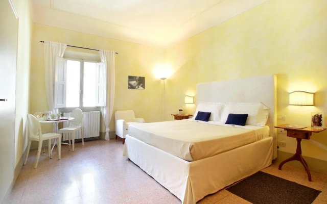 Michelangelo Guesthouse