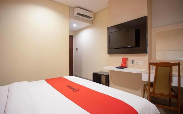 Igloo Hotel Cibitung