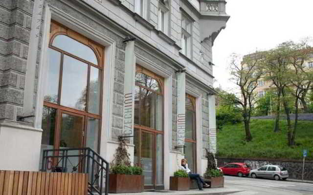 Отель Czech Inn вид на фасад