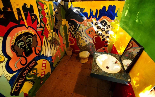 Chill Out Bar & Bungalow