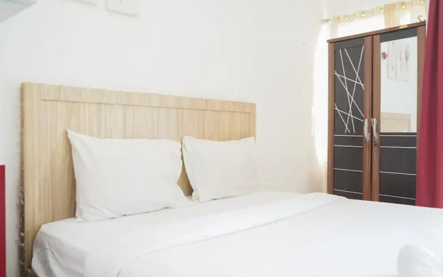Fully Furnished with Cozy Design Studio Poris 88 Apartment