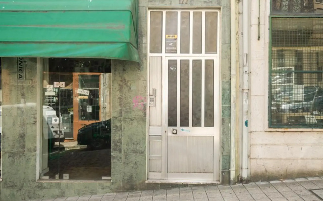 Large Flat w/ Terrace | Ace Location @ Aliados