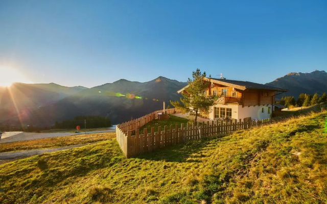 Alpine Deluxe Chalet Wallegg-Lodge - Ski In-Ski Out