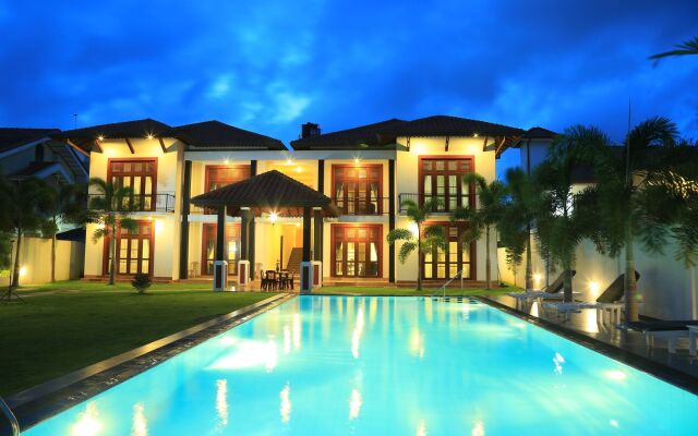 Отель Christima Residence вид на фасад