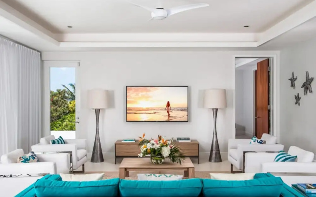 Turquoise Villa