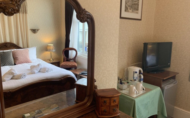 The Capri Guesthouse