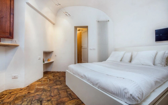 Charming 2 bed Flat in the Heart of Rome
