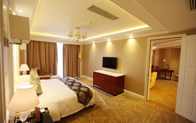 Planet International Hotel (Jingmen Duodao Wanda Branch)