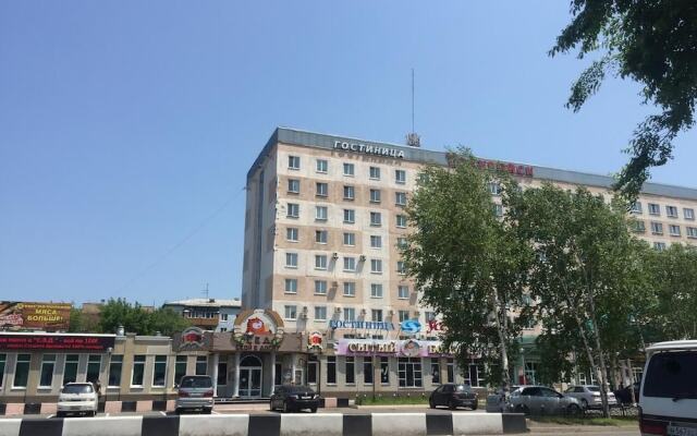 Гостиница Inn Mega в Уссурийске отзывы, цены и фото номеров - забронировать гостиницу Inn Mega онлайн Уссурийск вид на фасад