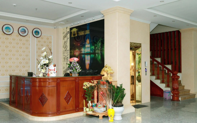 Khach San Thang Long