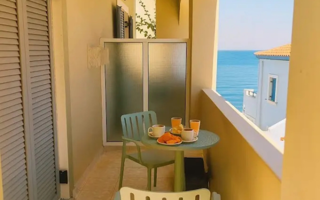 Beachfront Panorama Aprtmnts - Kythira Seaside Gem