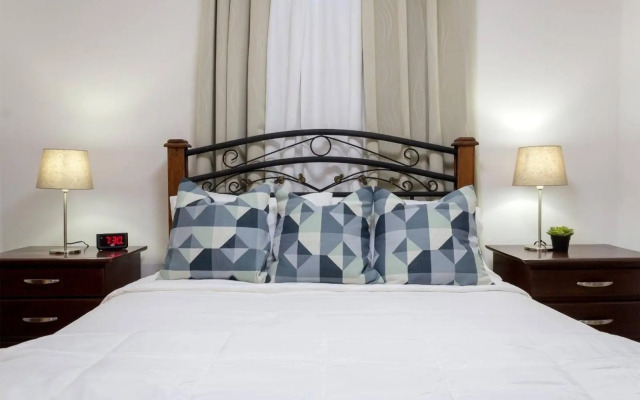 J. B Apartamentos