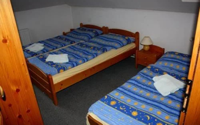Hotel Diana