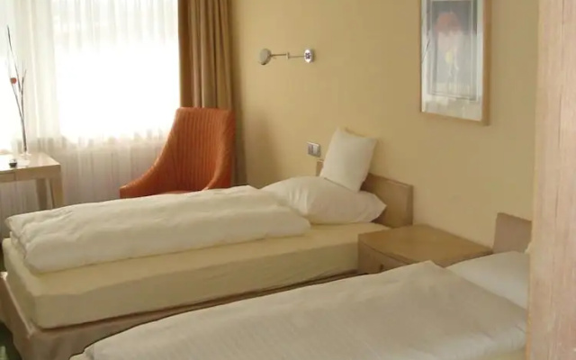 Lindemann Hotel