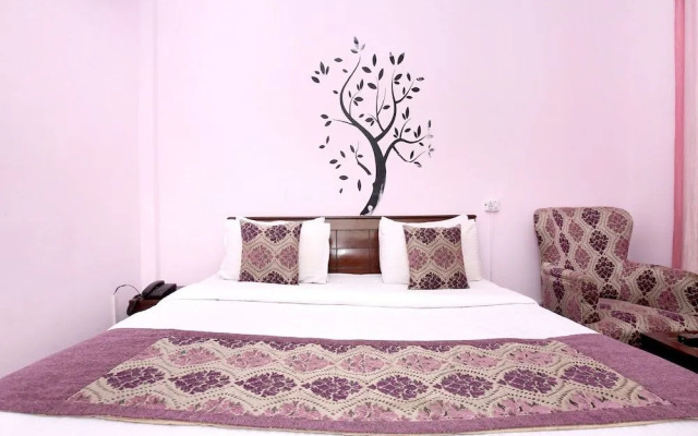 OYO 6463 Hotel Dove