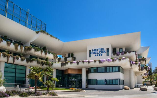 Отель Deloix Aqua Center Испания, Бенидорм - отзывы, цены и фото номеров - забронировать отель Deloix Aqua Center онлайн вид на фасад
