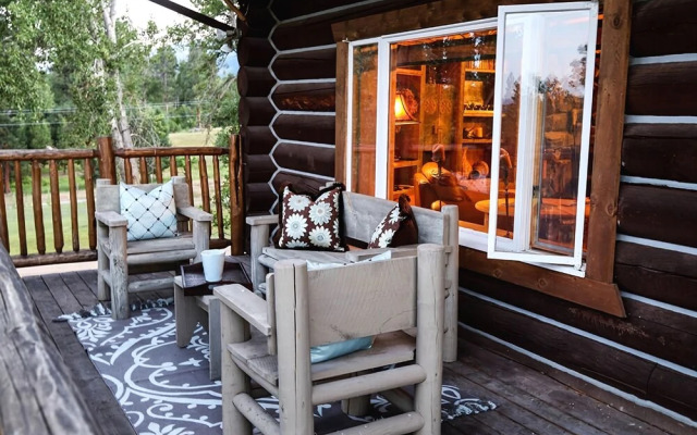 Wildlife Adventures Guest Ranch