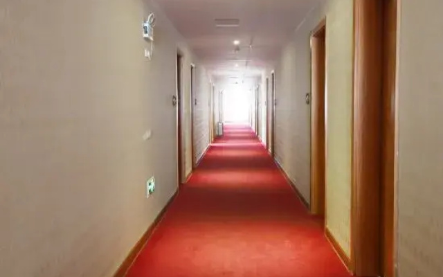 Xincheng Pleasant Winery Hotel