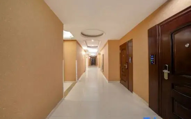 Wanda Spring Business Hotel (Daqing Sa'ertu Wanda Plaza)