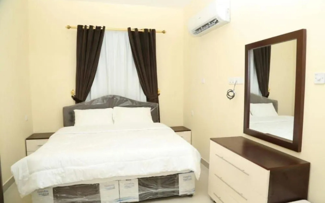 Golden Seasons Furnished Apartments 4