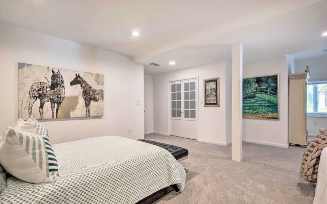 Serene Home w/ Fire Pit, Deck & Easy Access to ATL