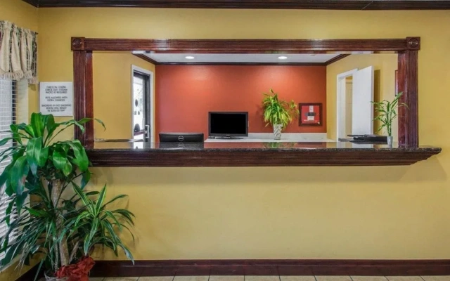 Econo Lodge Defuniak Springs