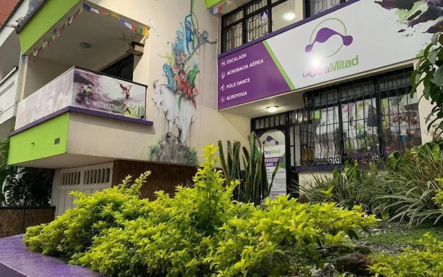 La Otra Mitad Hostel