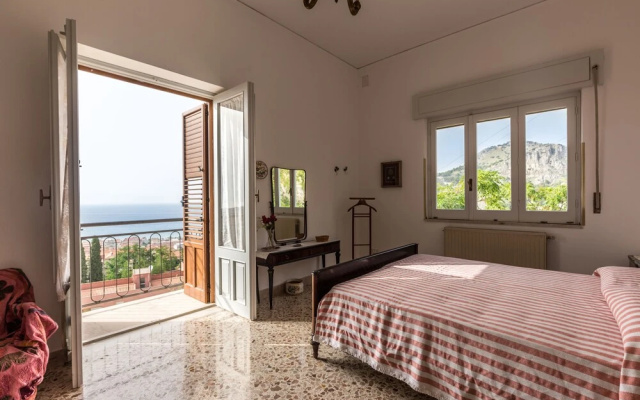 Terrazza di charme sul Golfo di Cefalù